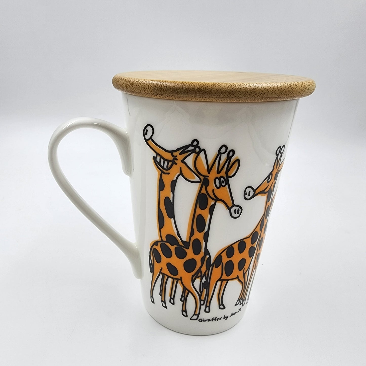 Tall Mug With Bamboo Lid - Giraffe Design