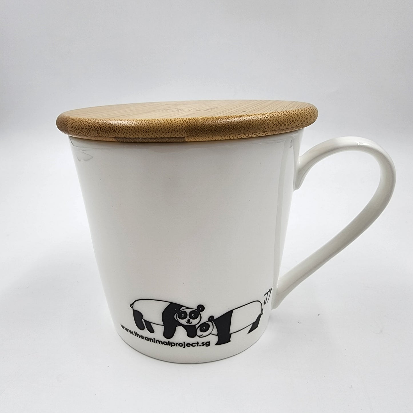 Wide Tapered Mug With Bamboo Lid - Panda Design