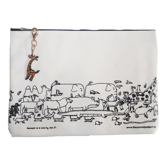 Pouch with Charm - Giraffe Design | The Animal Project