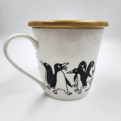 Wide Tapered Mug With Bamboo Lid - Penguin Design